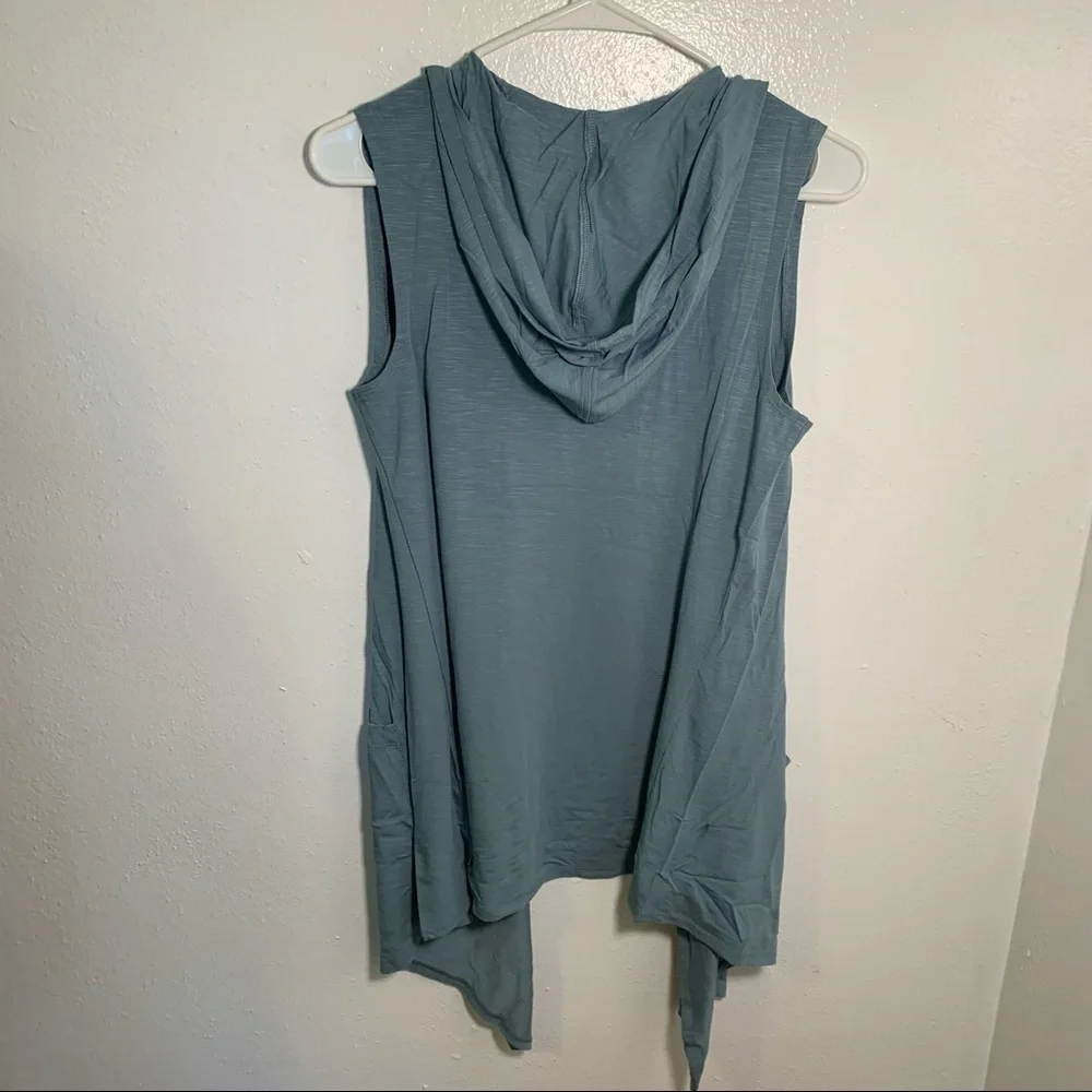 LOGO by Lori Goldstein Women's Size XS Open Front Knit Vest with Hood Light Blue